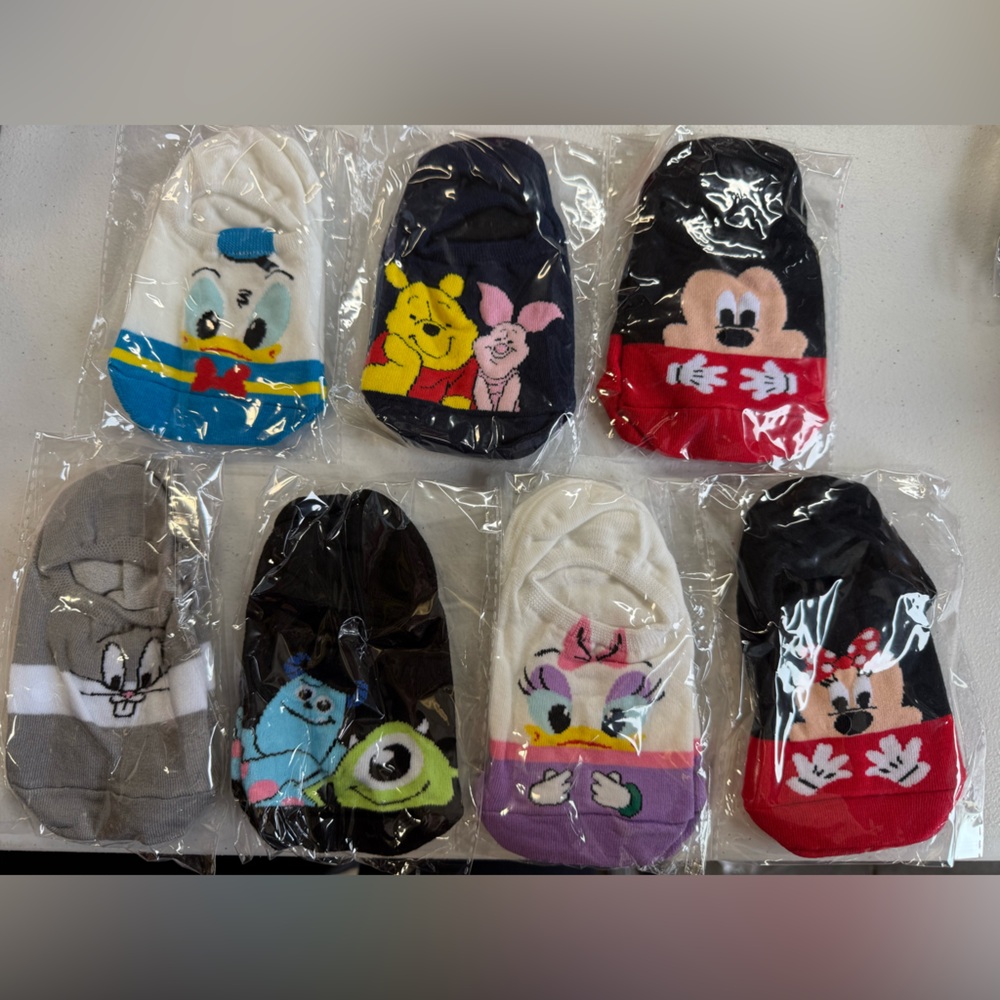 🌙 B52 - Women's Slip on socks - choose your character